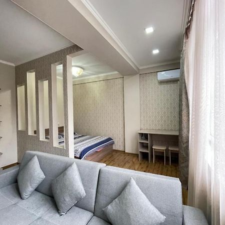 Rent Home Kg На Манаса Боконбаева Bishkek Exterior foto